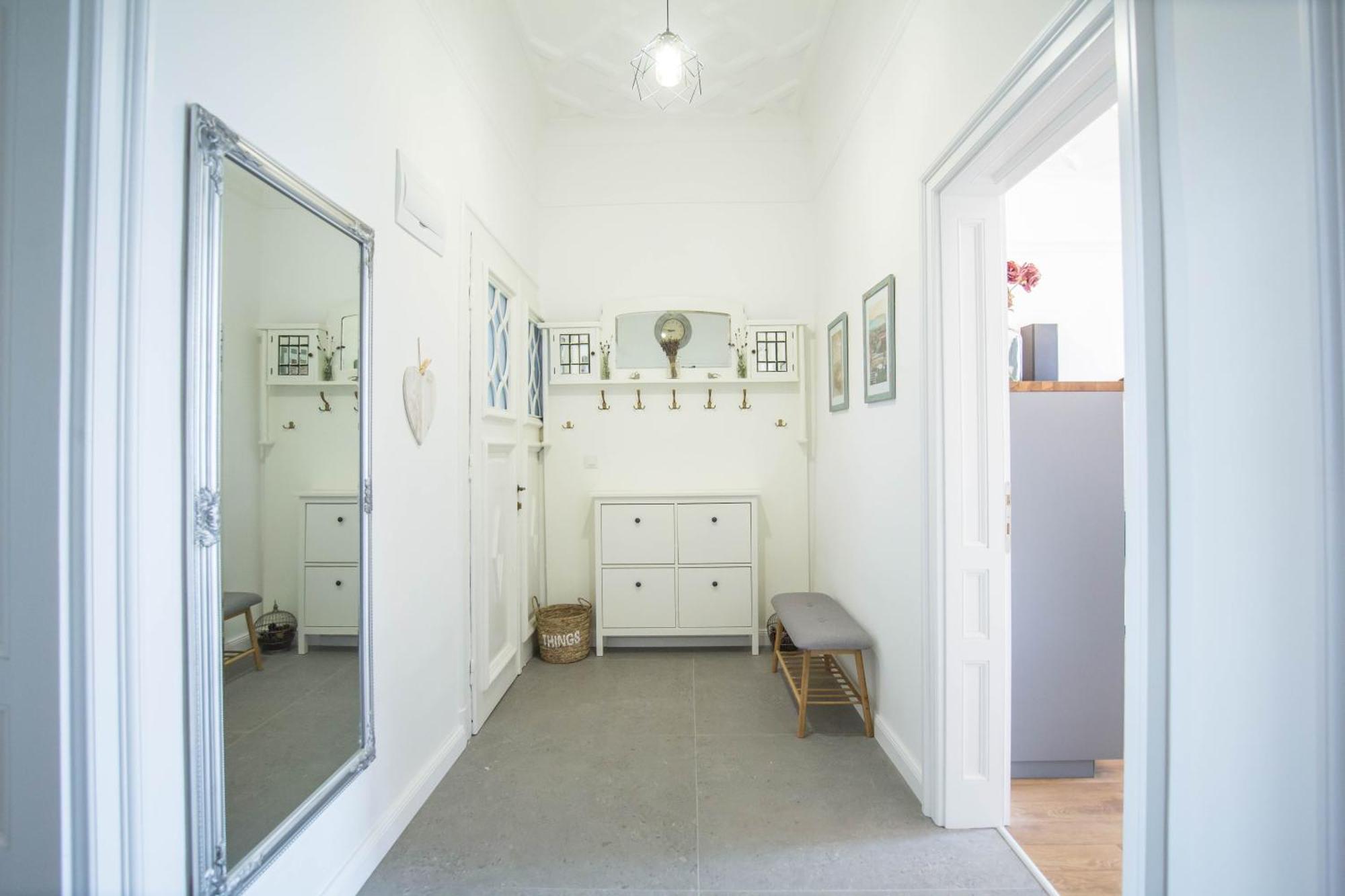 Lion'S Bridge Boutique 2Bdrm Apt, Top Center Gem Sofia Eksteriør billede