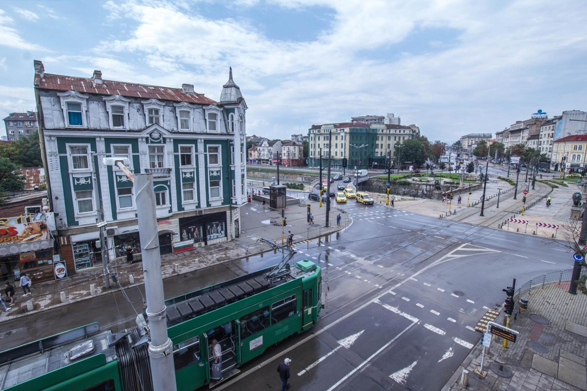 Lion'S Bridge Boutique 2Bdrm Apt, Top Center Gem Sofia Eksteriør billede