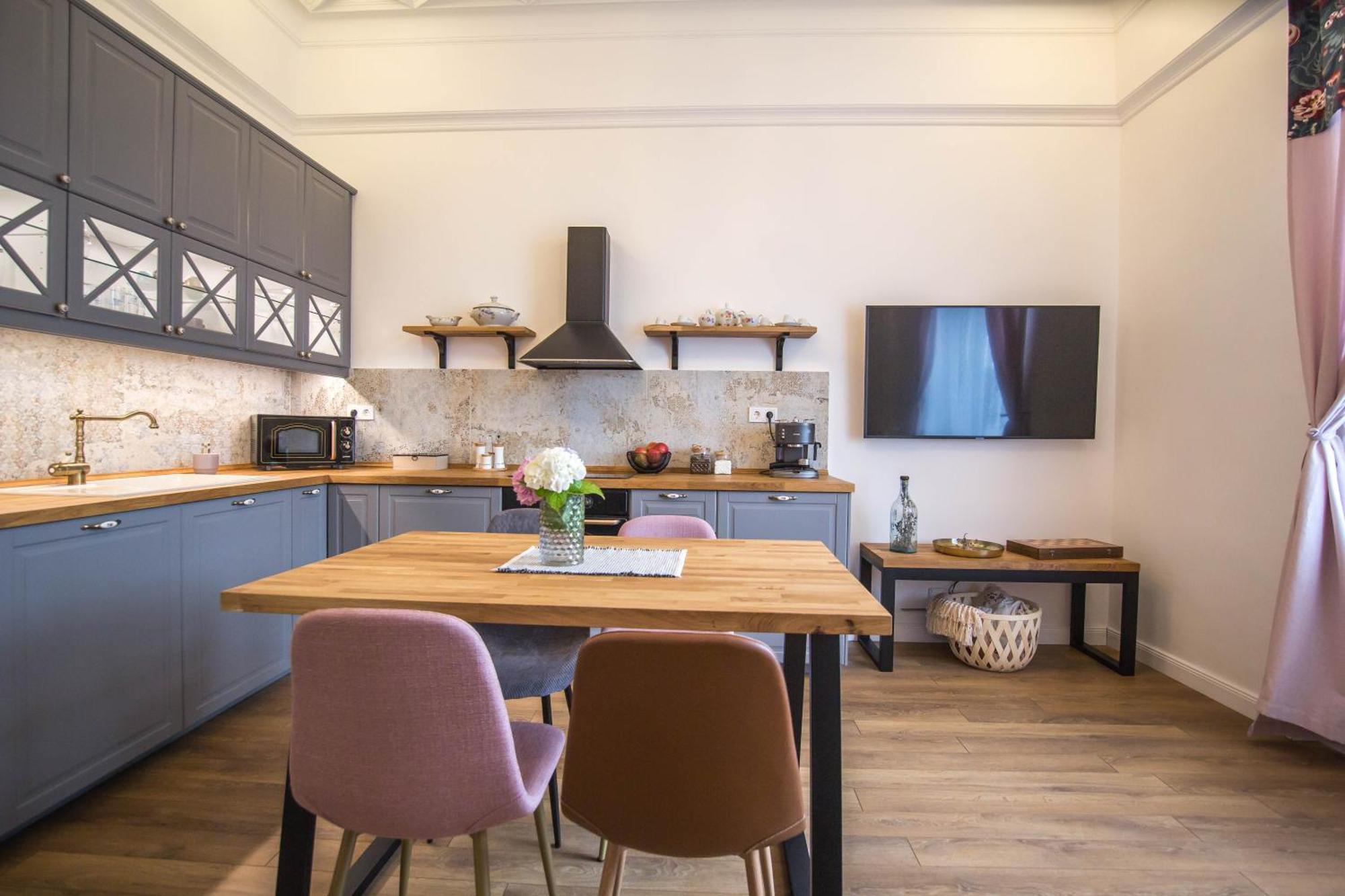 Lion'S Bridge Boutique 2Bdrm Apt, Top Center Gem Sofia Eksteriør billede